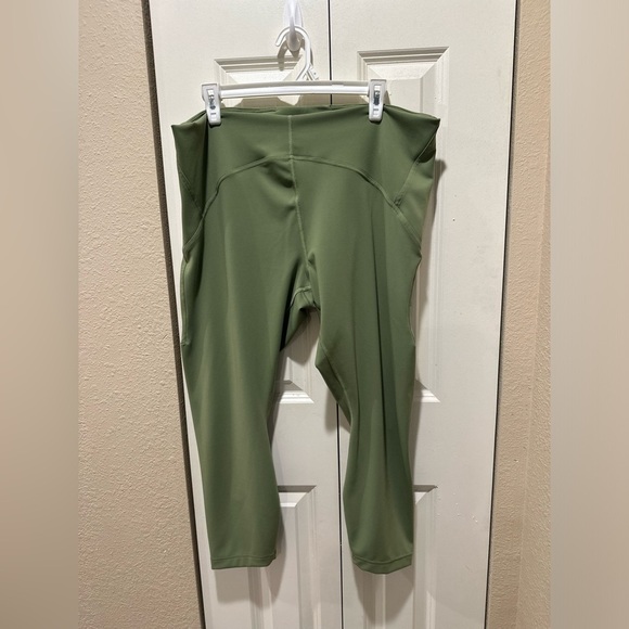 Lululemon Instill High-Rise Tight 25” Green , size 20 Plus Size - Picture 5 of 12